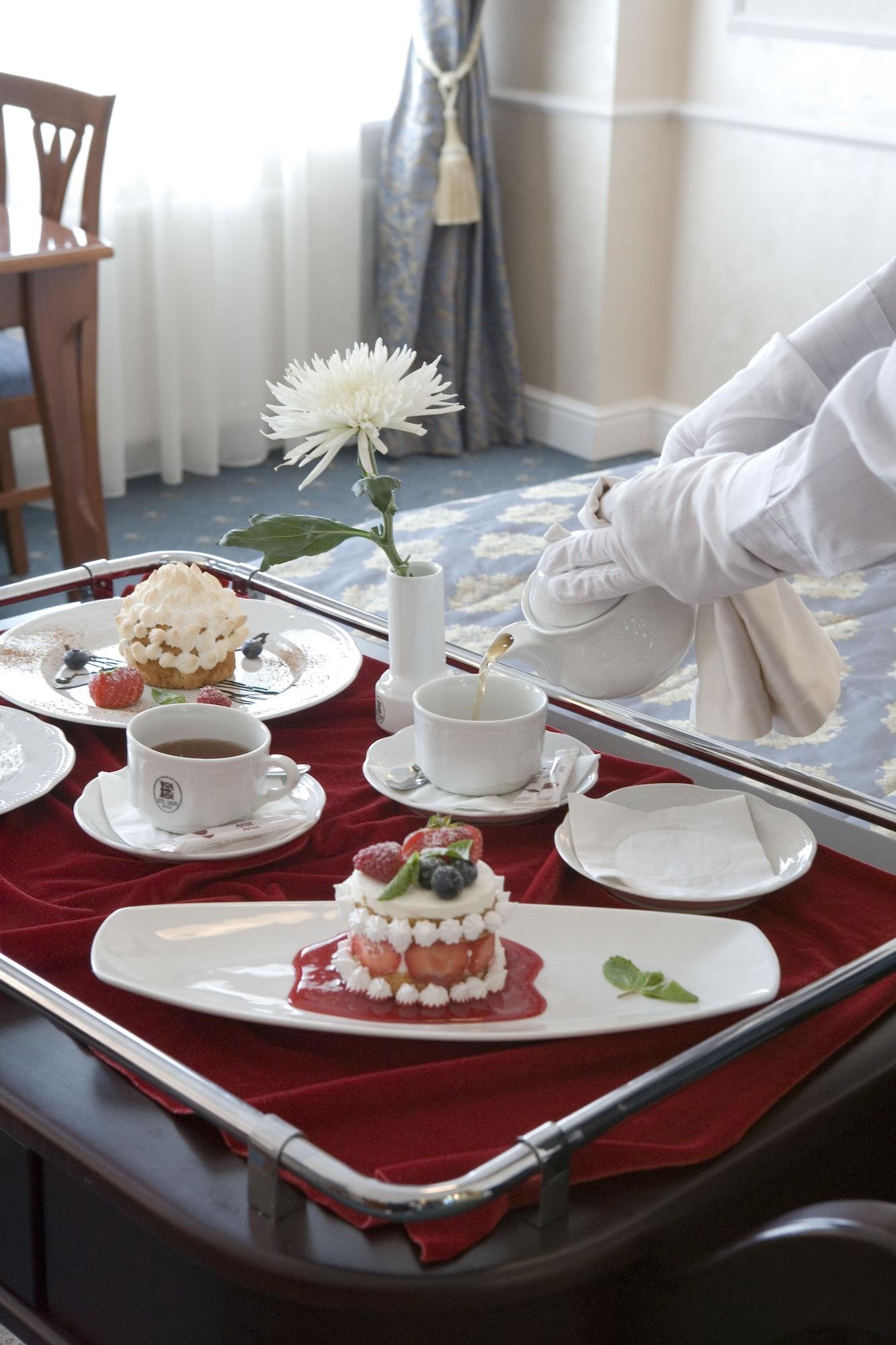 Europe Hotel Minsk Eksteriør billede